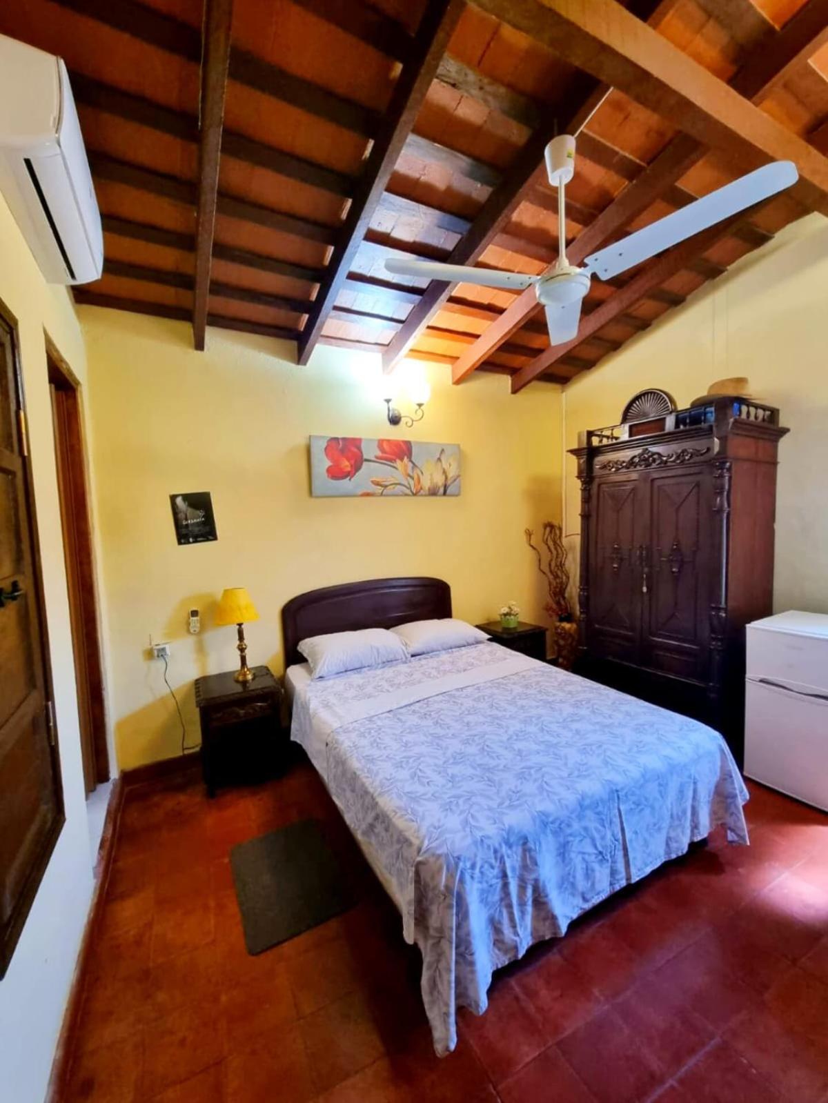 Mi Lugar Vintage Hostal - Calor De Hogar! Asunción Eksteriør bilde